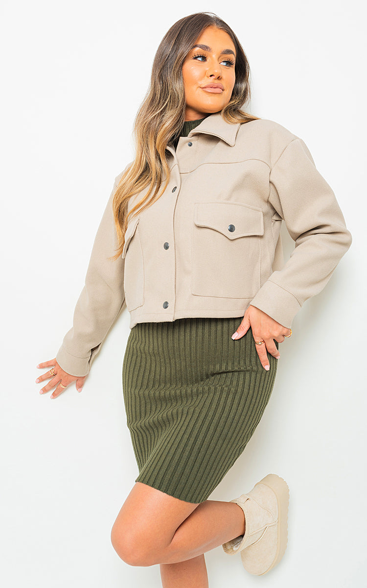 Cropped Long Sleeve Collared Jacket with Pockets-9